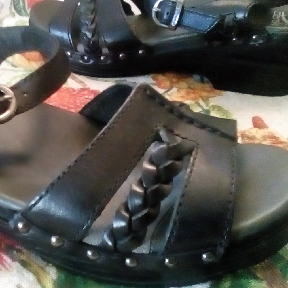 Dansko Micki Studded Sandals - 40 - NWOT